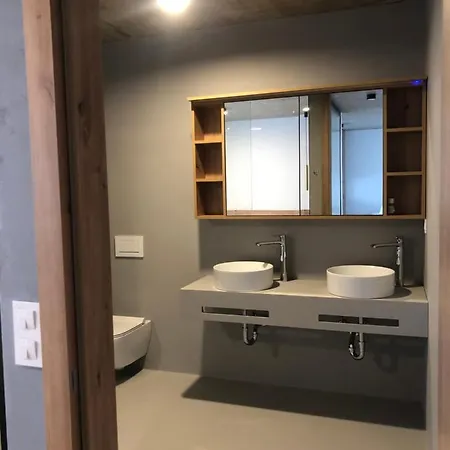 House Smuc Apartment