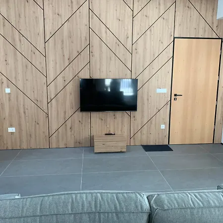 Lägenhet House Smuc *