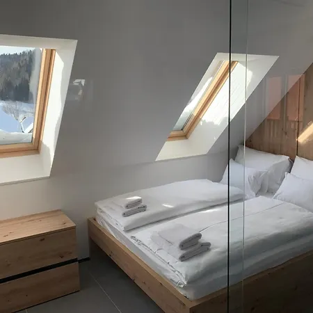 Appartement House Smuc *