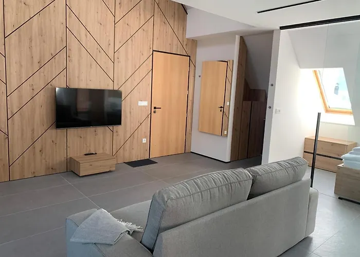 Appartamento House Smuc *